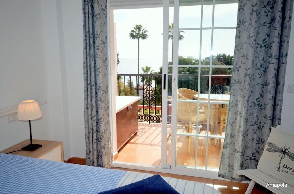 La Amapola, A Little Oasis With Sea View, 200 Meters From The Beach. Nerja Eksteriør billede